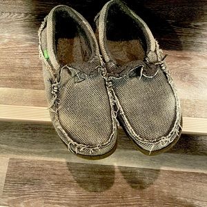 Mens Sanuk Sidewalk Surfer Chill size 12 - Charcoal